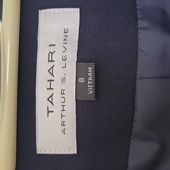 Tahari Tuxedo Style Blazer Navy Blue and White - Picture 8 of 12